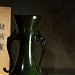 499綠青銅浮雕獸面雙耳花瓶